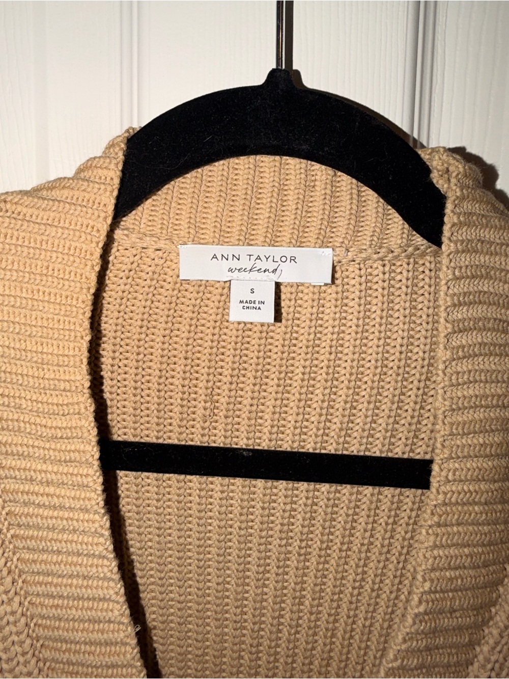 Ann Taylor Beige/Tan Ribbed Button-Front Cardigan - Picture 3 of 5